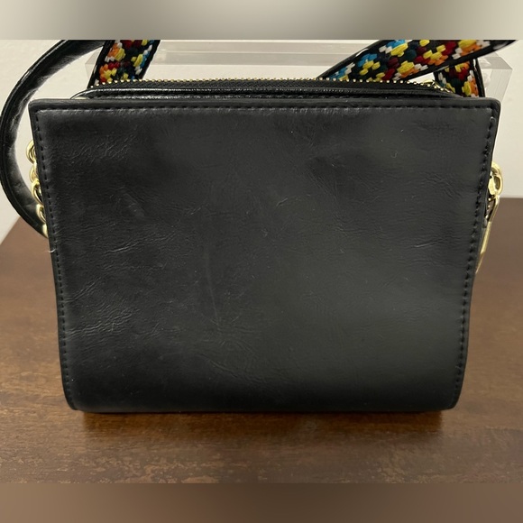 Steve Madden Black Crossbody Bag with Multicolor Strap - Picture 9 of 14